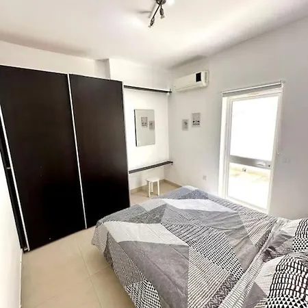 Unique 2 Bedroom In St Julians *